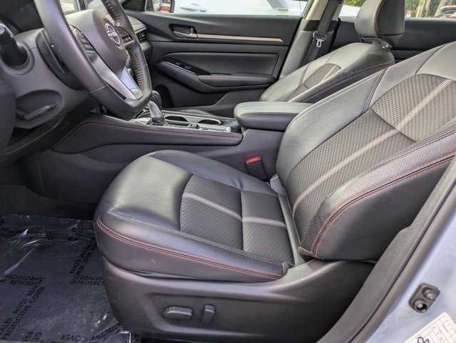 Used 2025 Nissan Altima 2.5 SR image 24