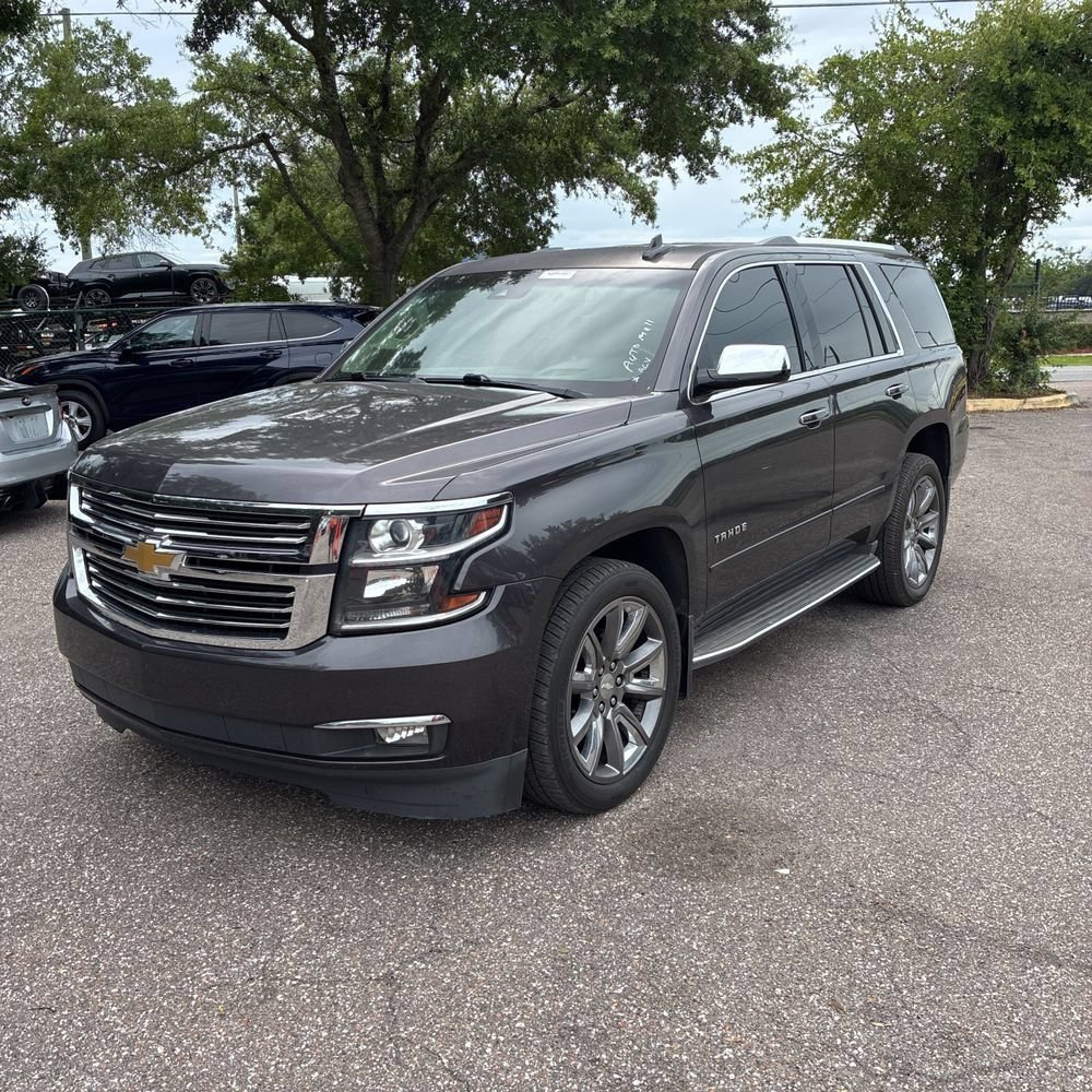 Used 2017 Chevrolet Tahoe Premier AWD/4WD image 2