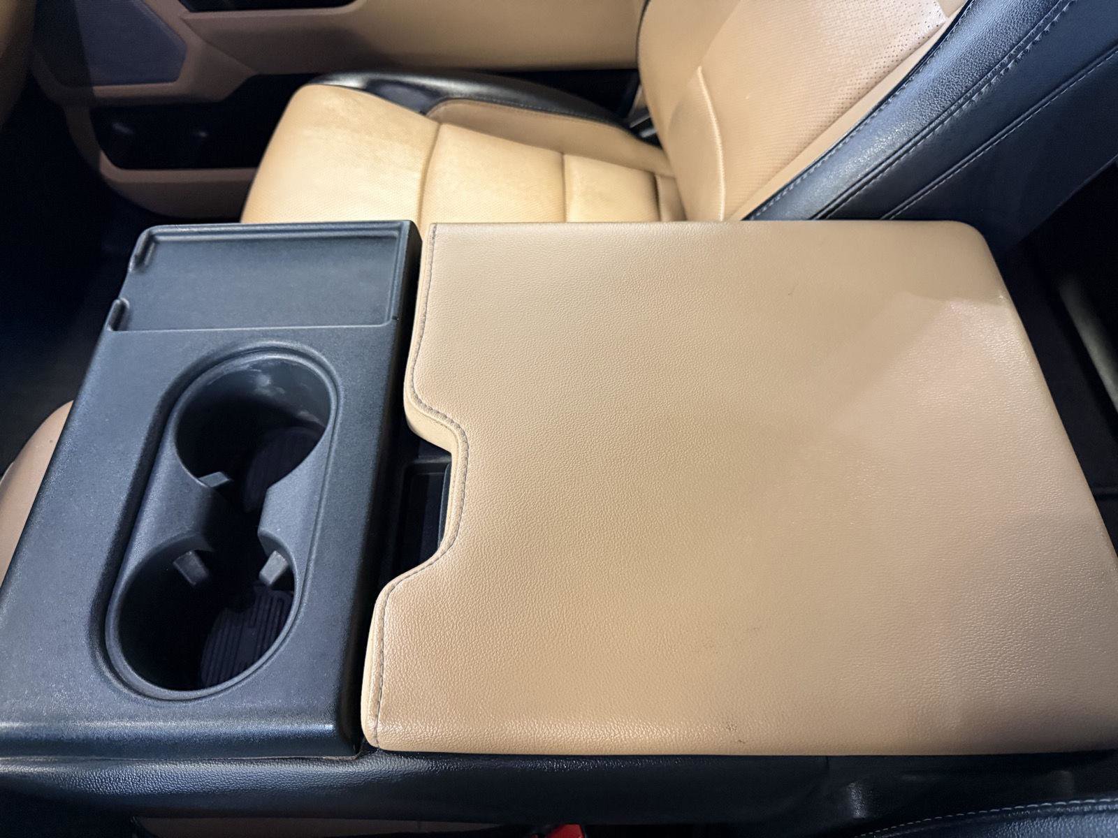 Used 2024 Ford F250 Lariat w/ Chrome Package image 33