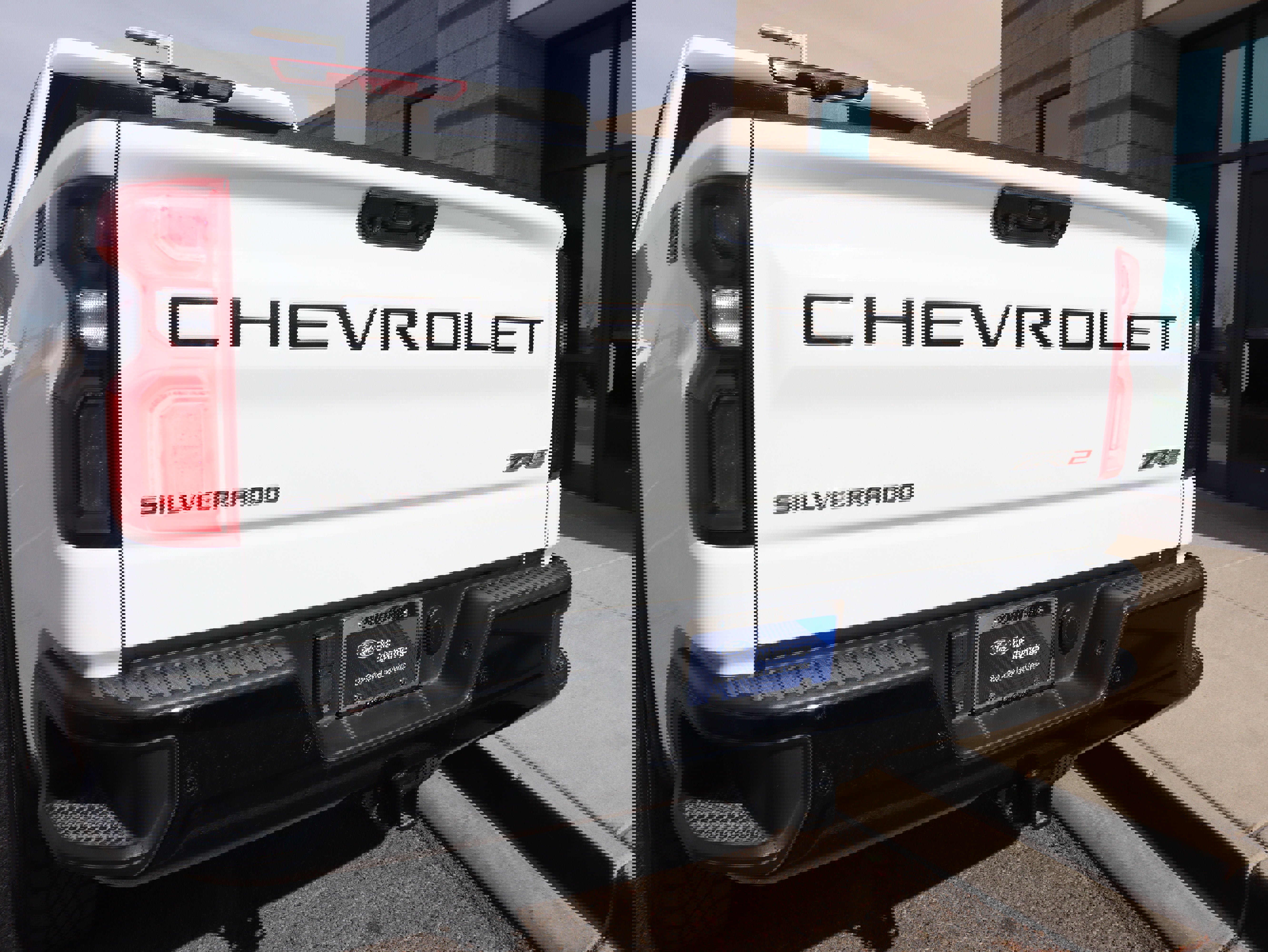 Used 2023 Chevrolet Silverado 1500 ZR2 w/ Technology Package image 19