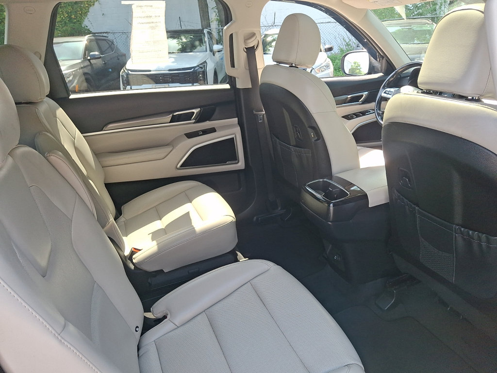 Used 2020 Kia Telluride S AWD/4WD image 15