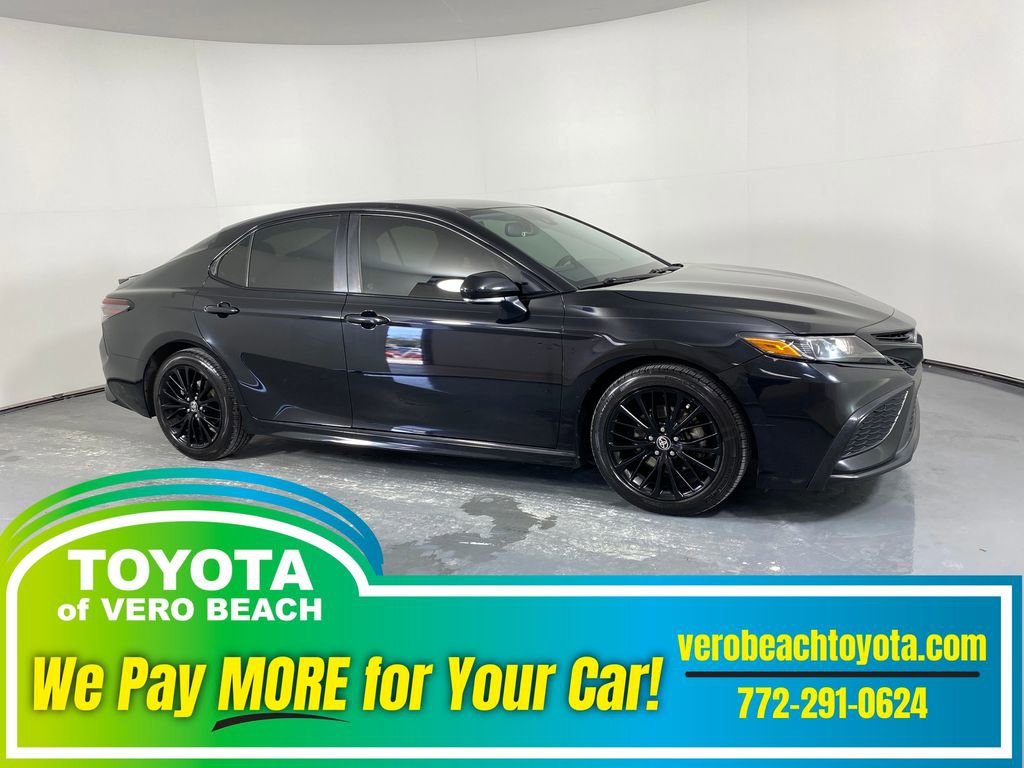 Used 2021 Toyota Camry SE