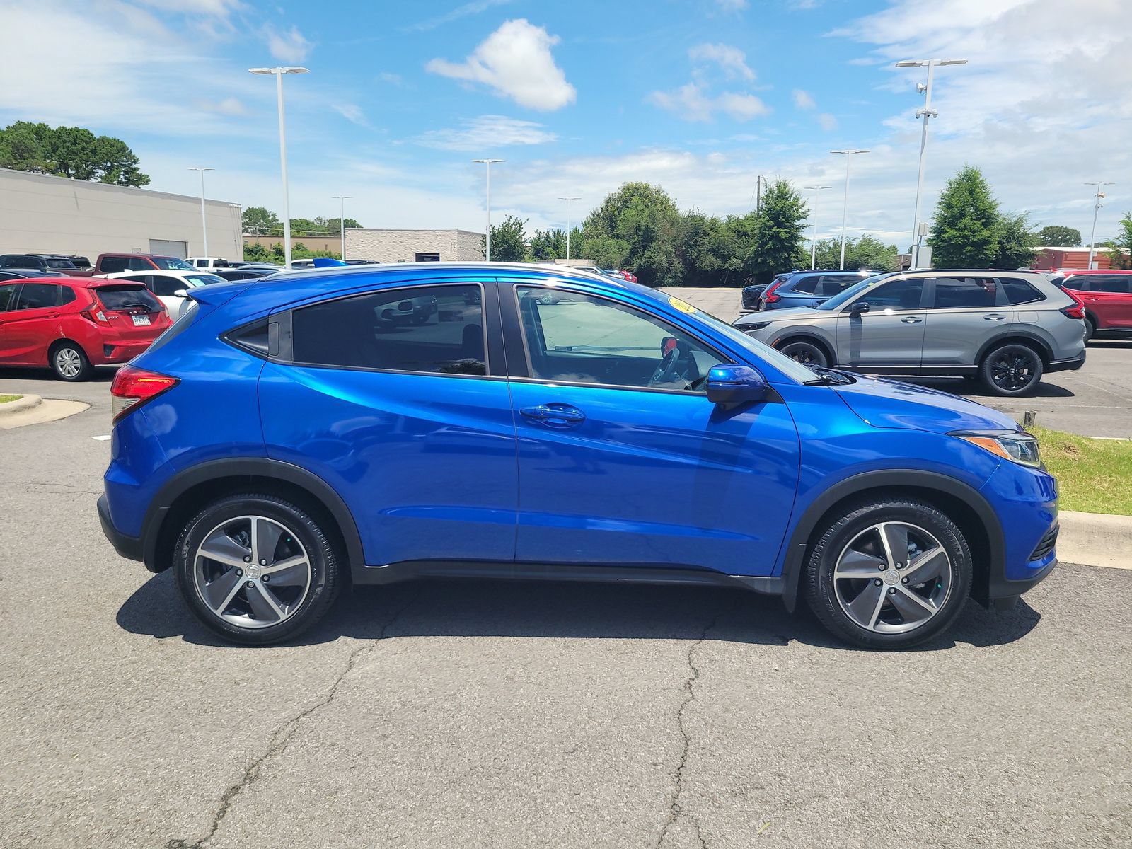 Certified 2021 Honda HR-V EX-L image 2