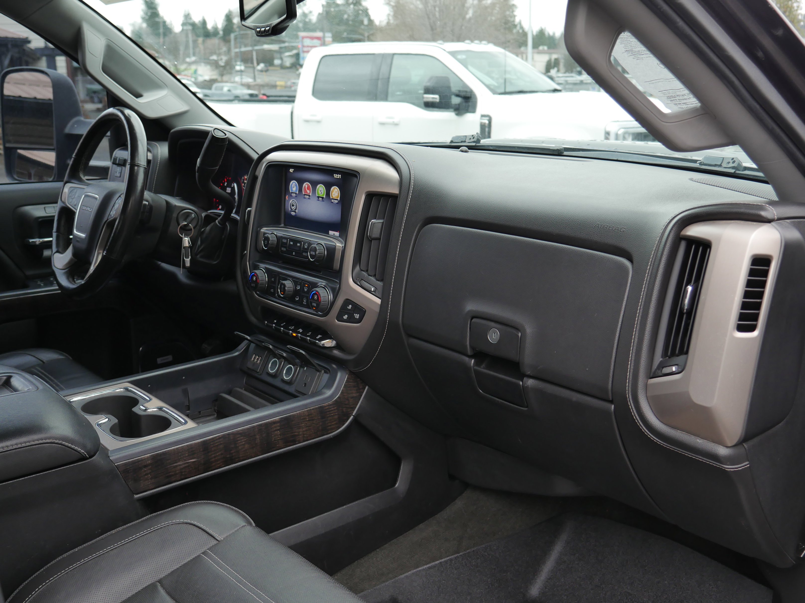 Used 2015 GMC Sierra 2500 Denali image 21