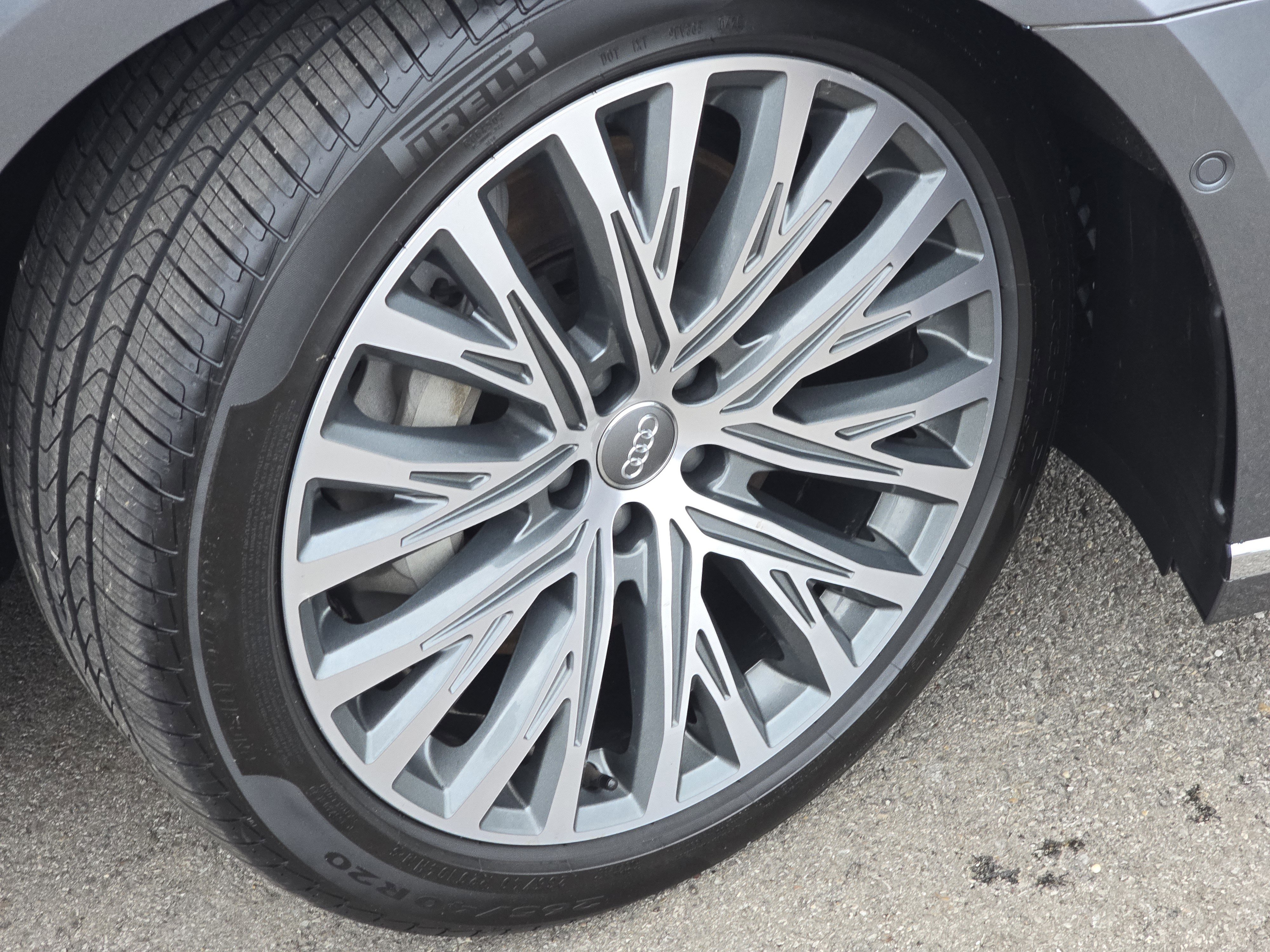 Used 2019 Audi A8 L 3.0T image 15