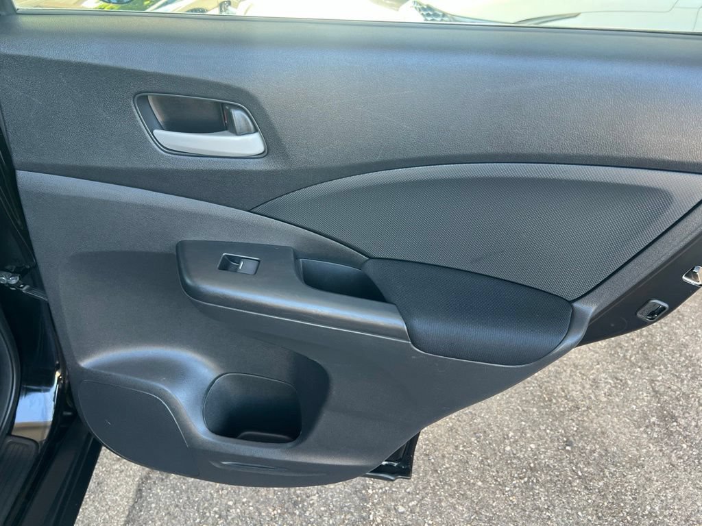 Used 2015 Honda CR-V LX image 15