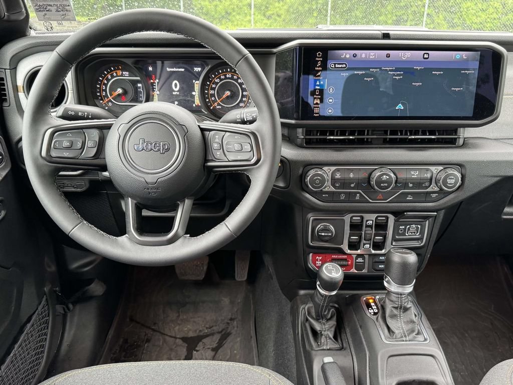 Used 2026 Jeep Gladiator Sport AWD/4WD image 15