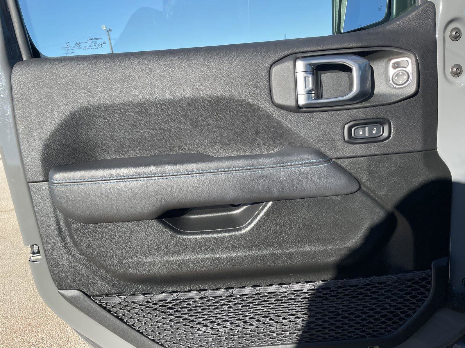 Used 2022 Jeep Wrangler Unlimited Rubicon 4xe w/ Safety Group image 24