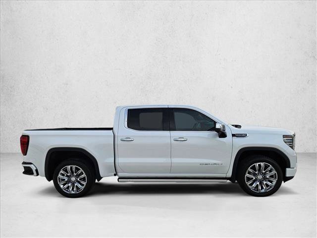 Used 2024 GMC Sierra 1500 Denali w/ Denali Reserve Package AWD/4WD image 4
