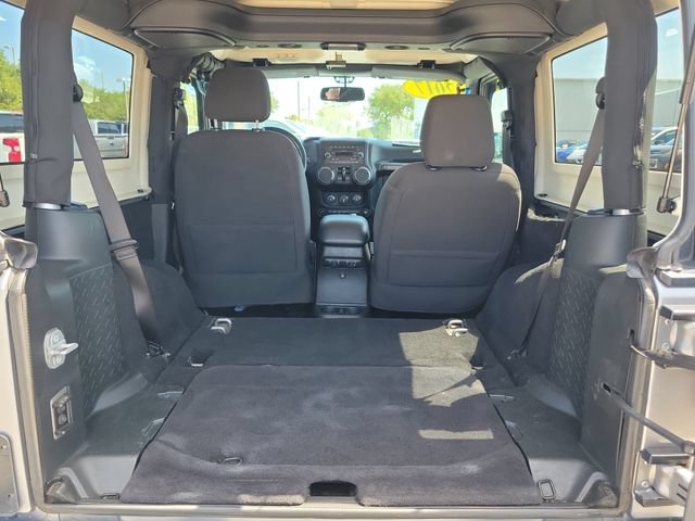 Used 2017 Jeep Wrangler Sport AWD/4WD image 13