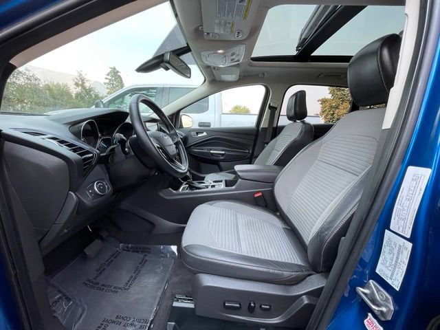 Used 2019 Ford Escape Titanium AWD/4WD image 9