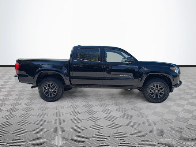 Used 2023 Toyota Tacoma SR5 AWD/4WD image 8