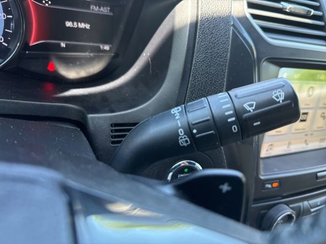 Used 2017 Ford Explorer XLT w/ Equipment Group 202A FWD image 16