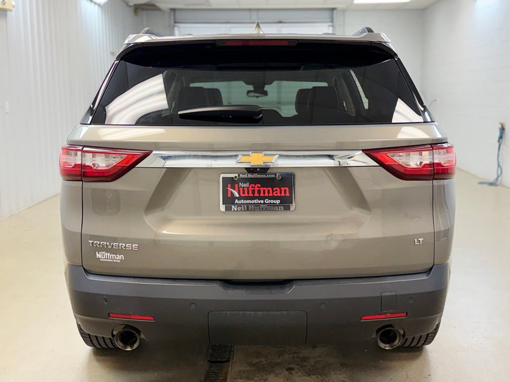 Used 2019 Chevrolet Traverse LT w/ LT Premium Package FWD image 6