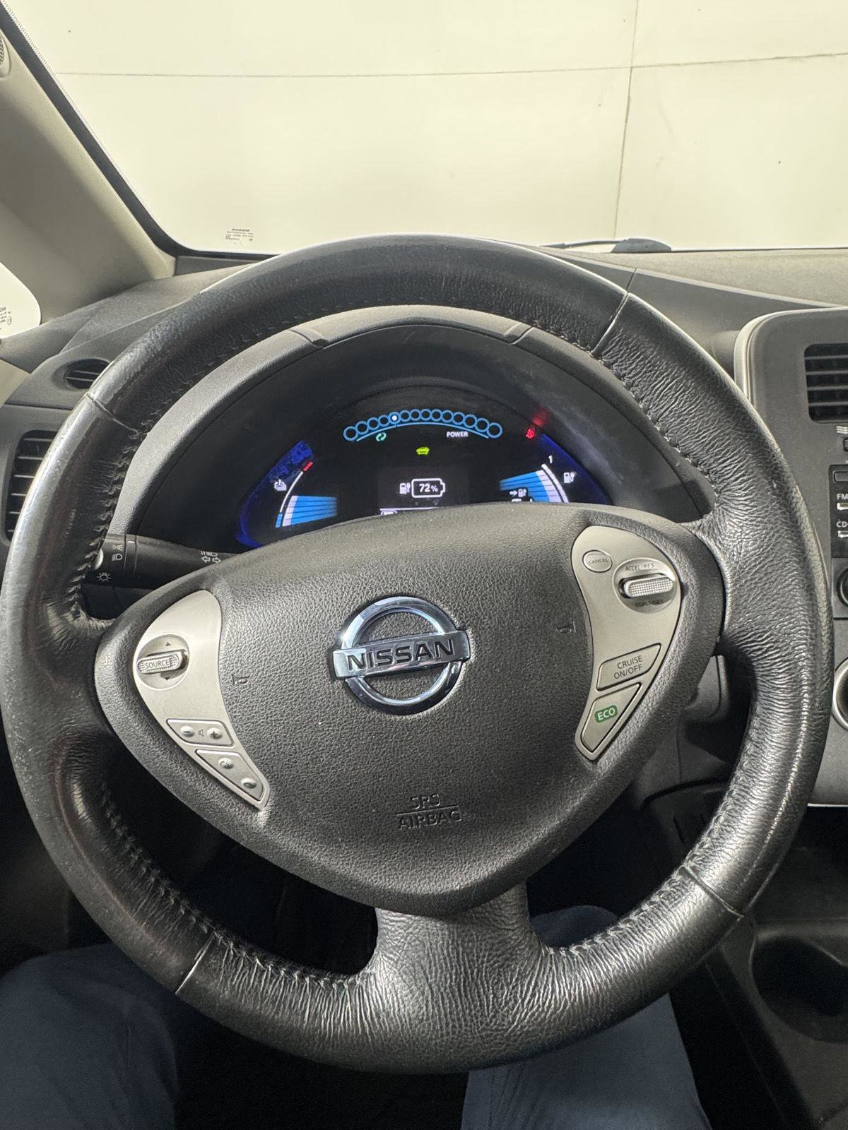 Used 2015 Nissan Leaf S w/ Charge Package image 16