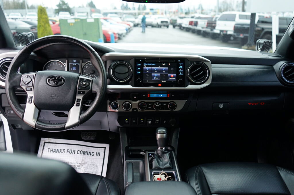 Used 2019 Toyota Tacoma Limited image 16