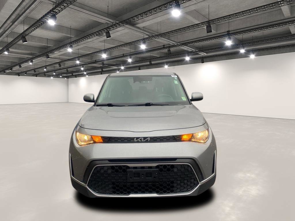 Certified 2023 Kia Soul LX image 3
