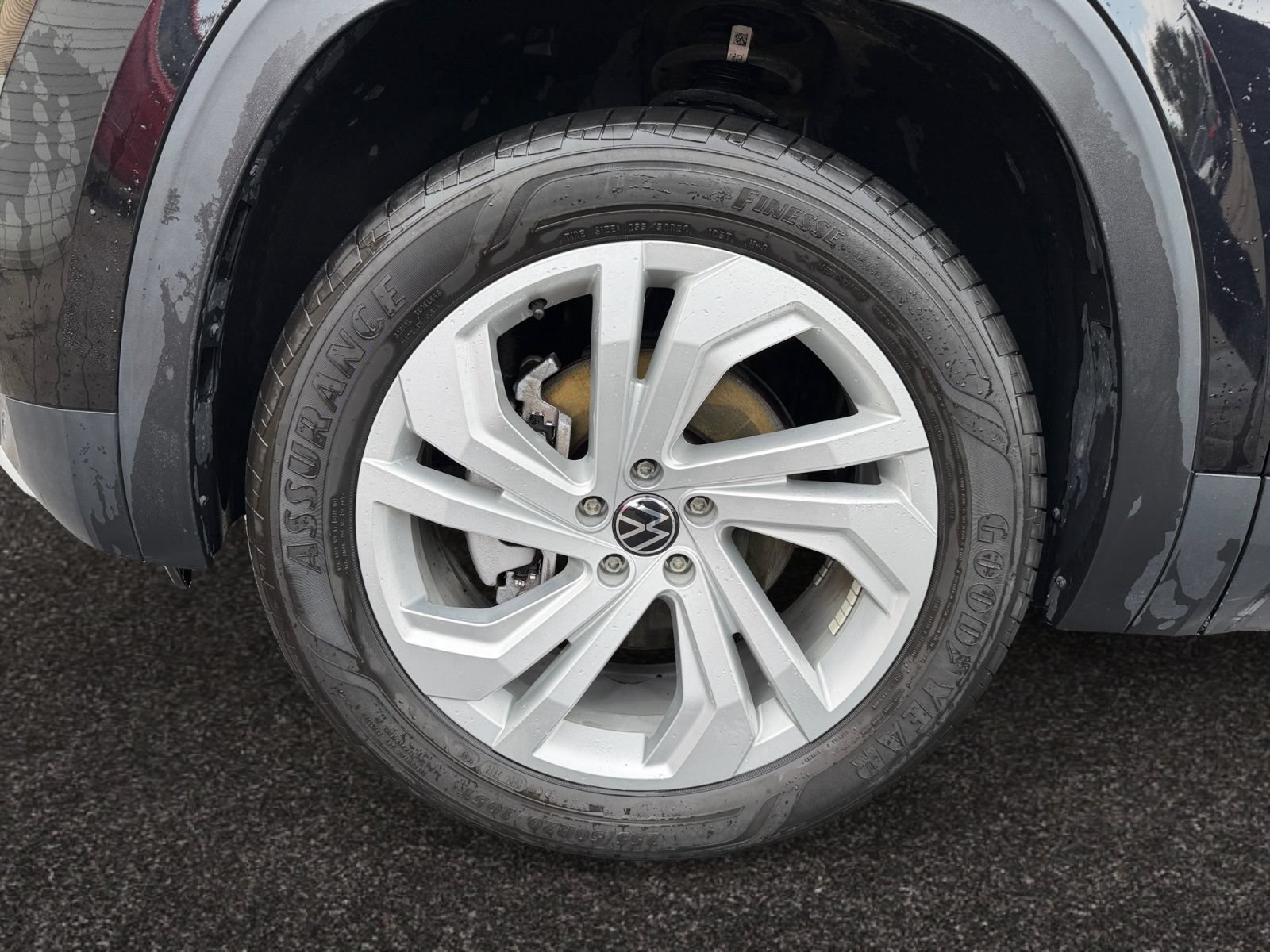 Used 2022 Volkswagen Atlas SE AWD/4WD image 14