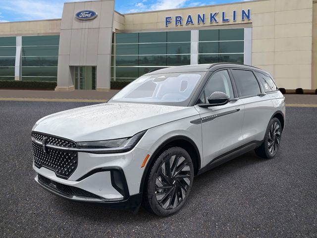 New 2026 Lincoln Nautilus Reserve w/ Jet Appearance Package image 3