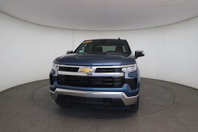 Used 2024 Chevrolet Silverado 1500 LT image 32