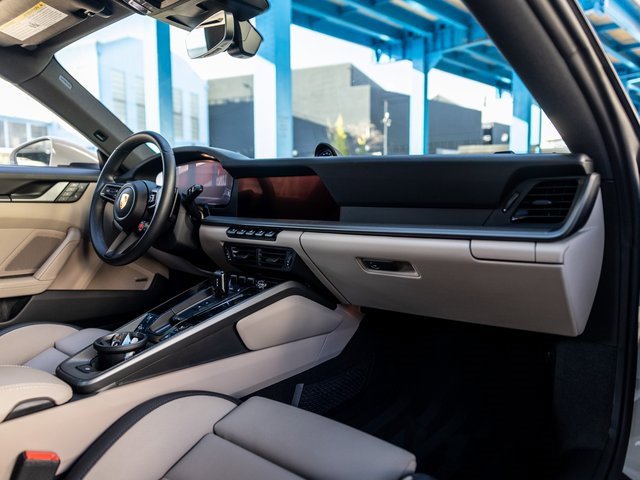 Certified 2025 Porsche 911 Carrera image 29