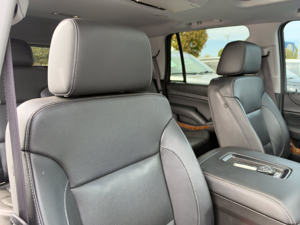 Used 2017 Chevrolet Tahoe Premier AWD/4WD image 14