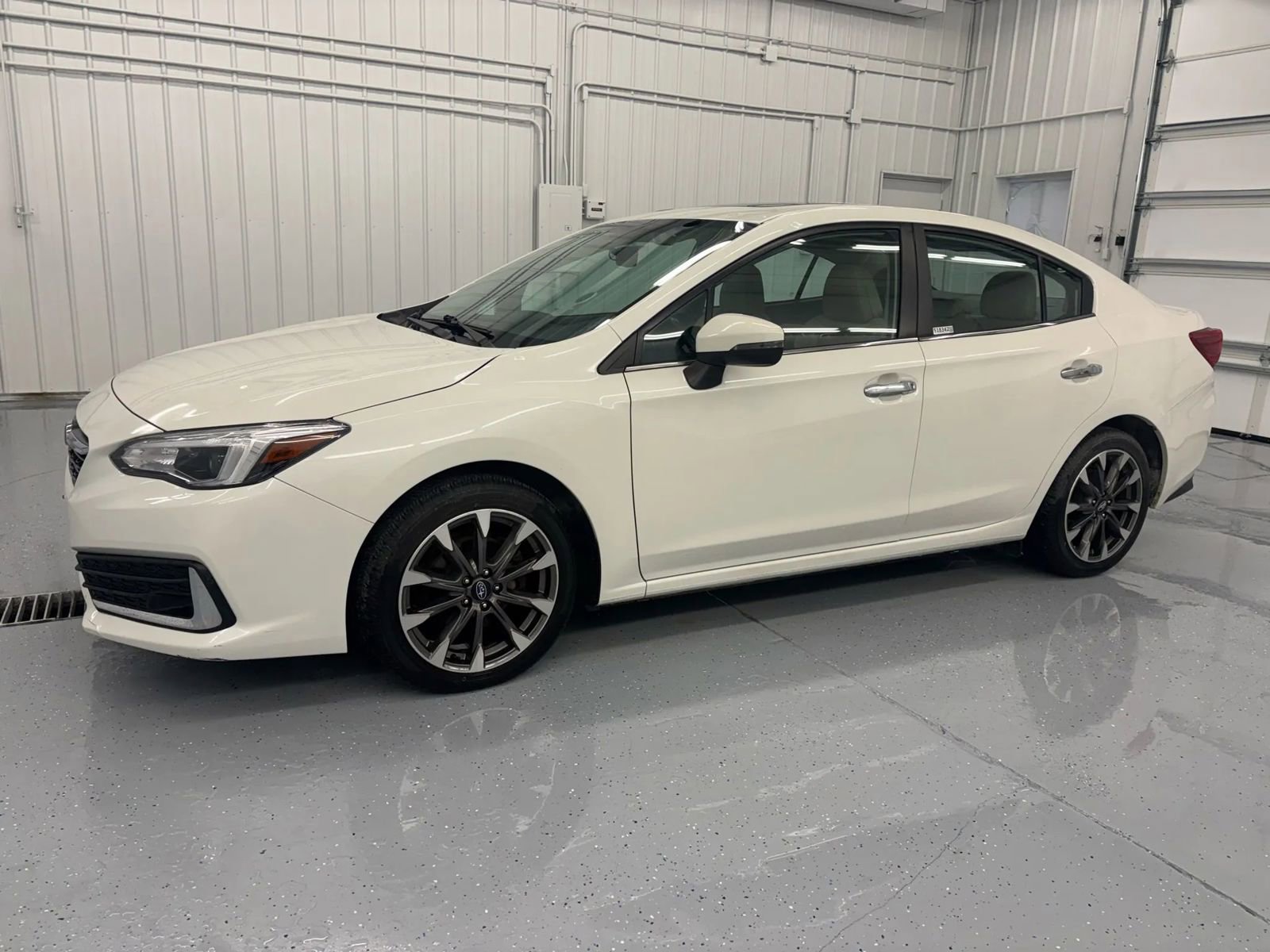 Used 2021 Subaru Impreza 2.0i Limited image 1