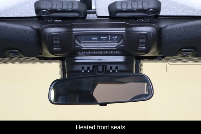 Used 2025 Jeep Wrangler Unlimited Sahara w/ Safety Group AWD/4WD image 24