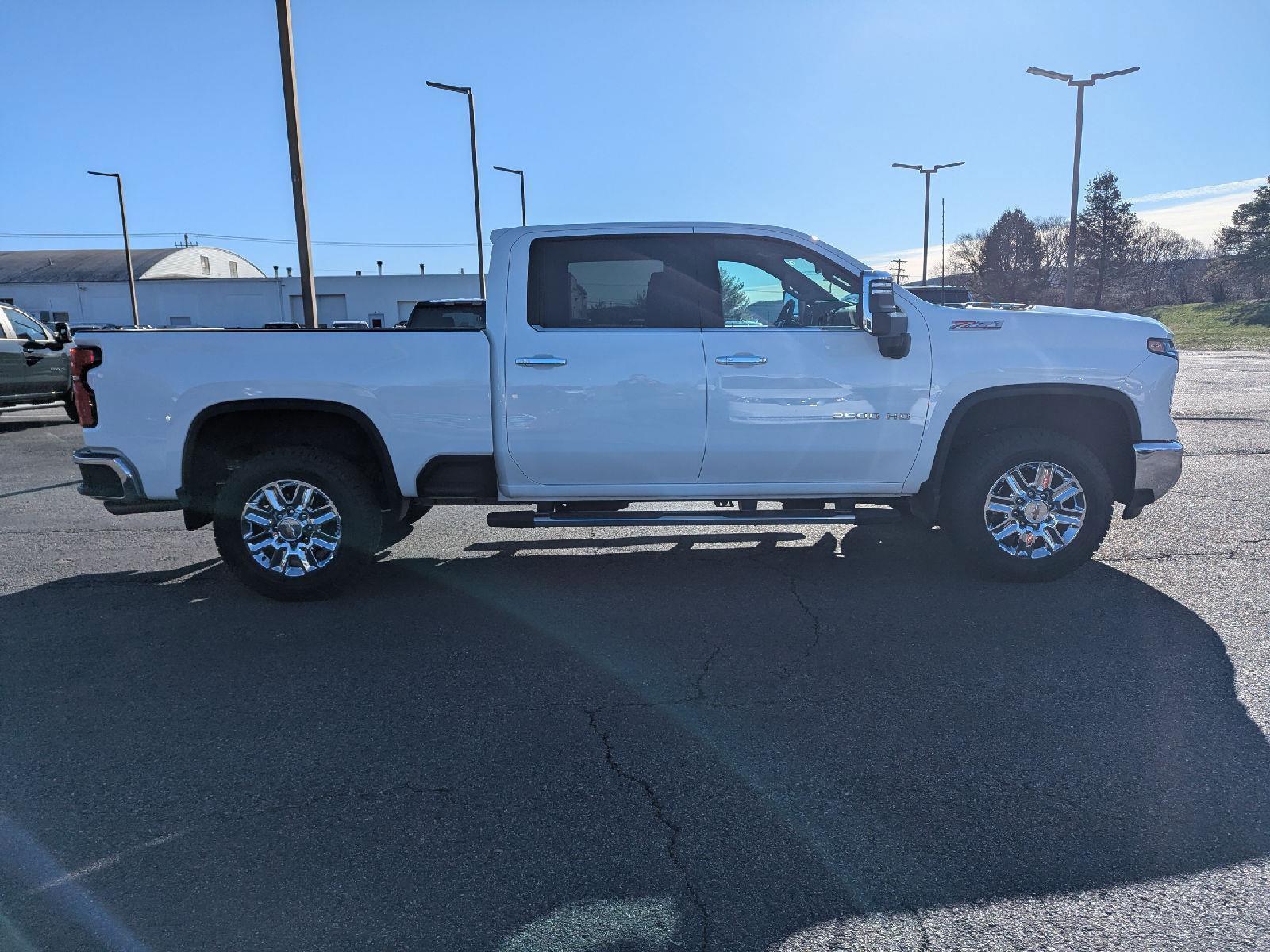 Certified 2024 Chevrolet Silverado 2500 LTZ w/ LTZ Convenience Package image 8