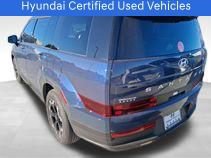 Used 2025 Hyundai Santa Fe SEL w/ Tow & Go Package image 7