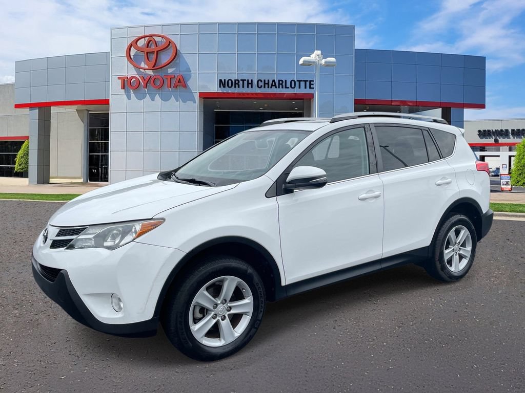 Used 2014 Toyota RAV4 XLE FWD image 3