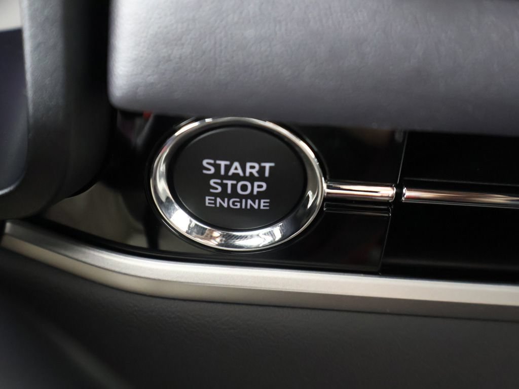 New 2026 Mitsubishi Outlander LE AWD/4WD image 39