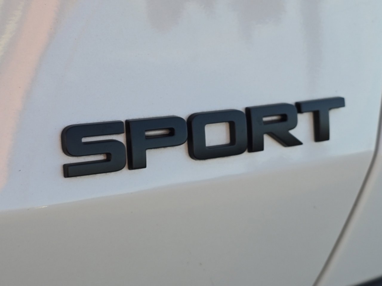 Certified 2025 Honda HR-V Sport image 11