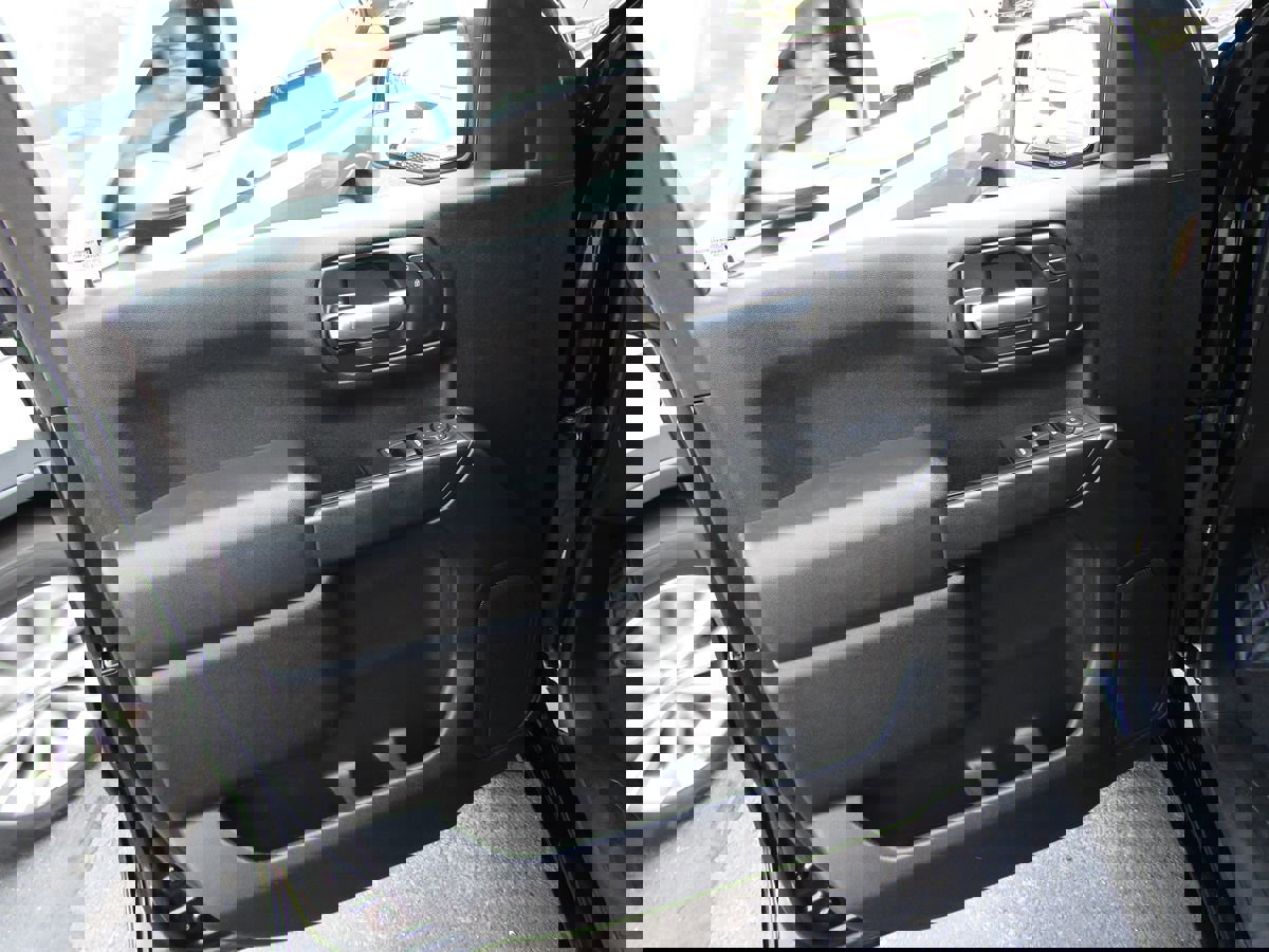 Used 2021 Chevrolet Silverado 1500 Custom Trail Boss w/ Safety Confidence Package image 21