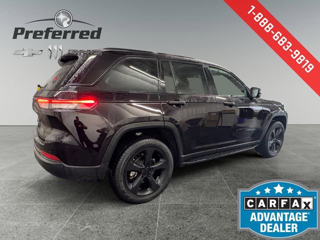 Used 2023 Jeep Grand Cherokee Limited w/ Luxury Tech Group II image 18