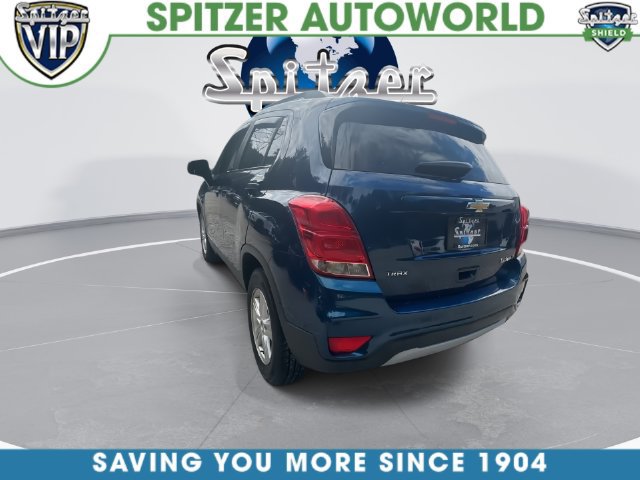 Used 2020 Chevrolet Trax LT w/ LT Convenience Package FWD image 13