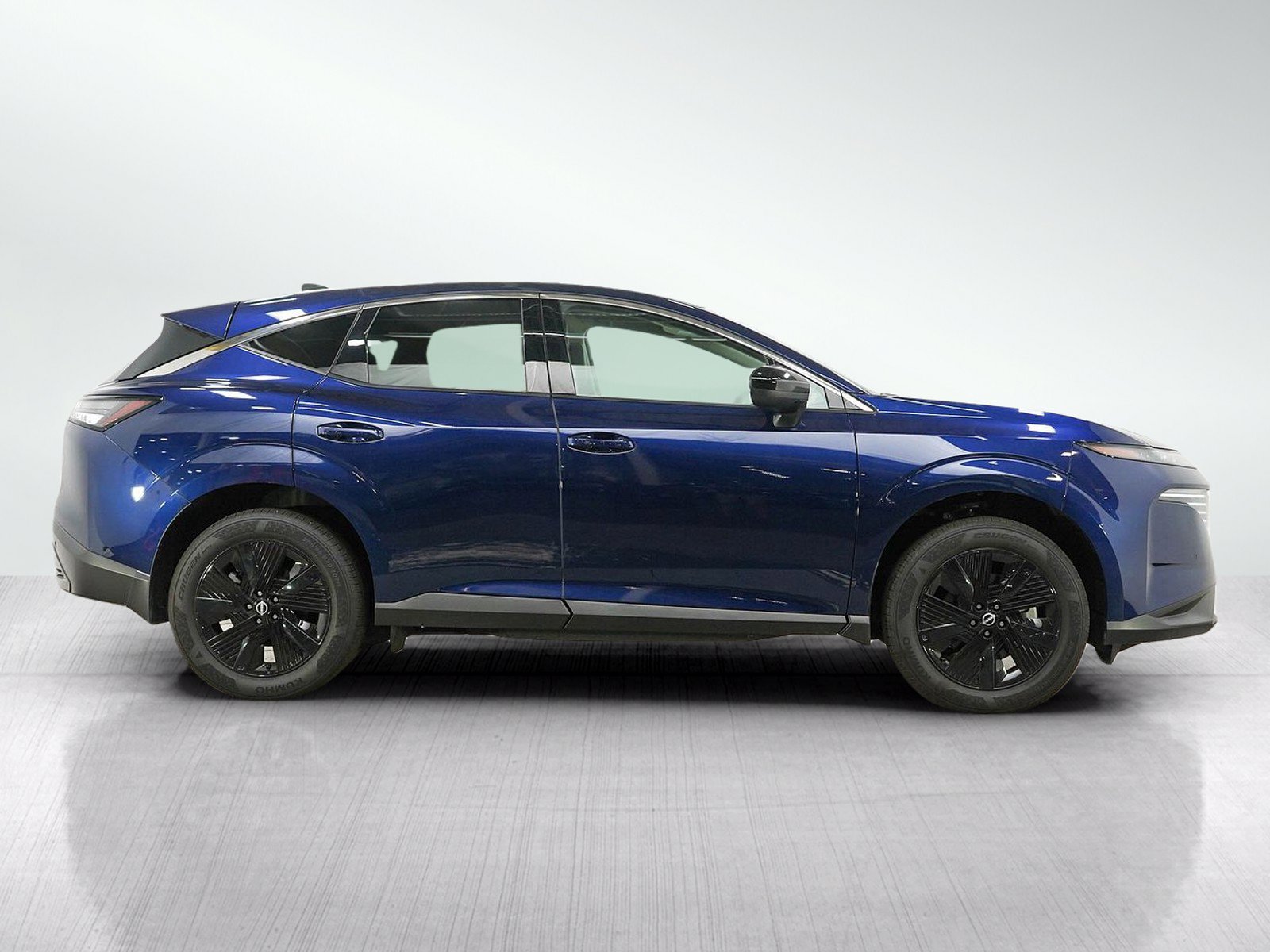 Used 2025 Nissan Murano SV AWD/4WD image 6