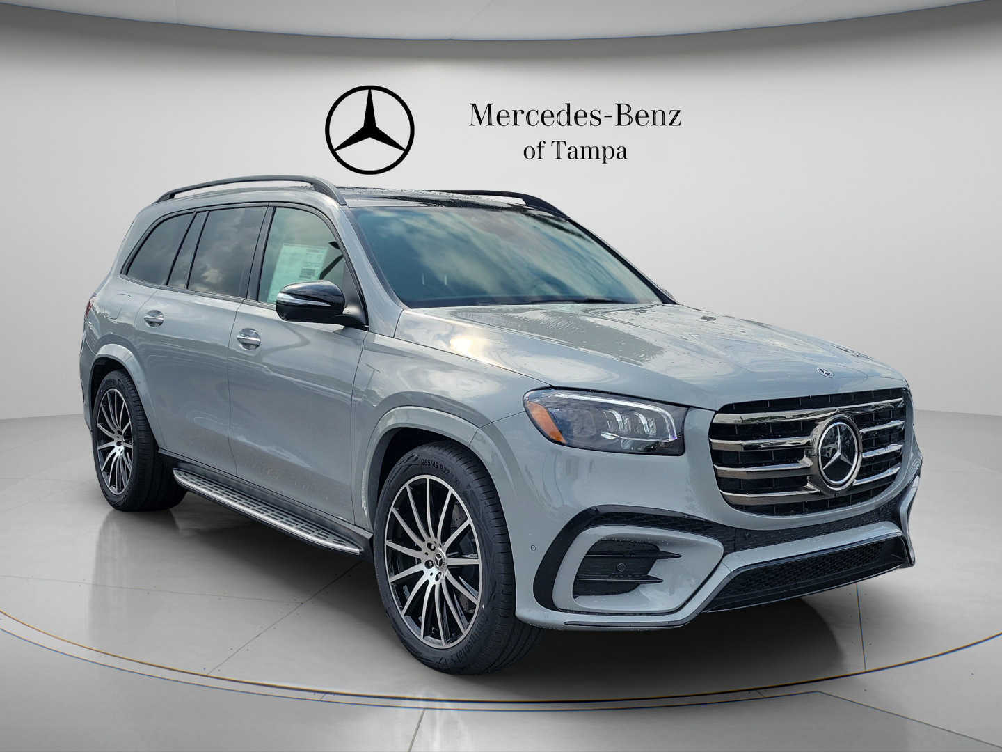 New 2026 Mercedes-Benz GLS 450 4MATIC image 4