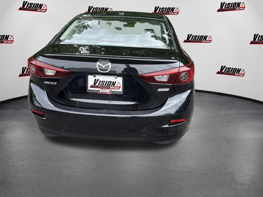 Used 2017 MAZDA MAZDA3 Touring w/ Popular Equipment Package FWD image 6