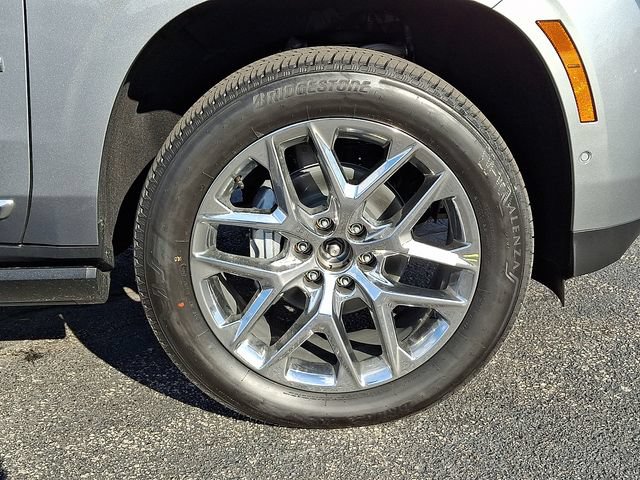 New 2026 GMC Yukon XL Denali w/ Sun & Power Step Package AWD/4WD image 9