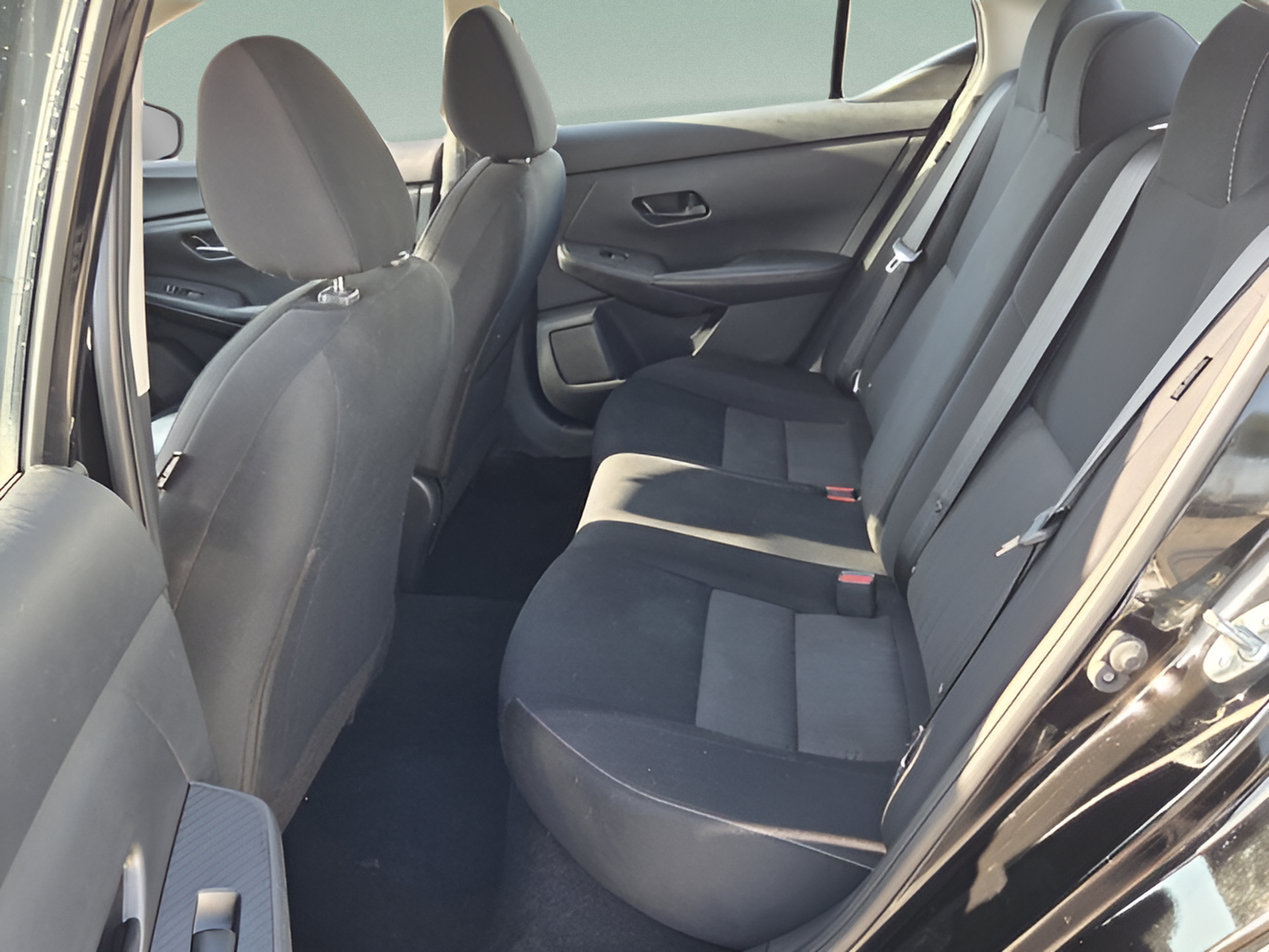 Used 2024 Nissan Sentra SV FWD image 10