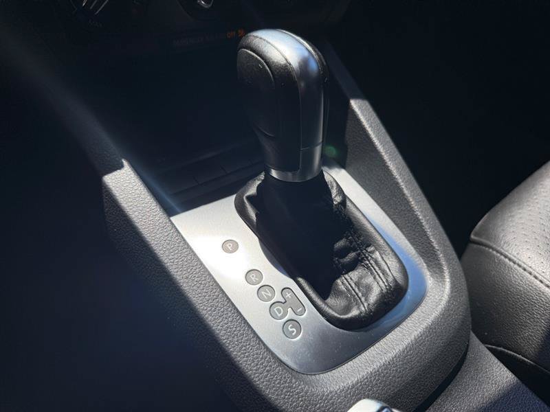 Used 2013 Volkswagen Jetta SE FWD image 21