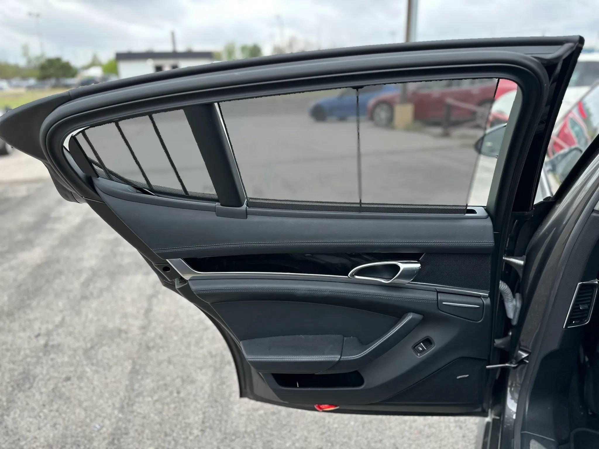 Used 2014 Porsche Panamera S image 21