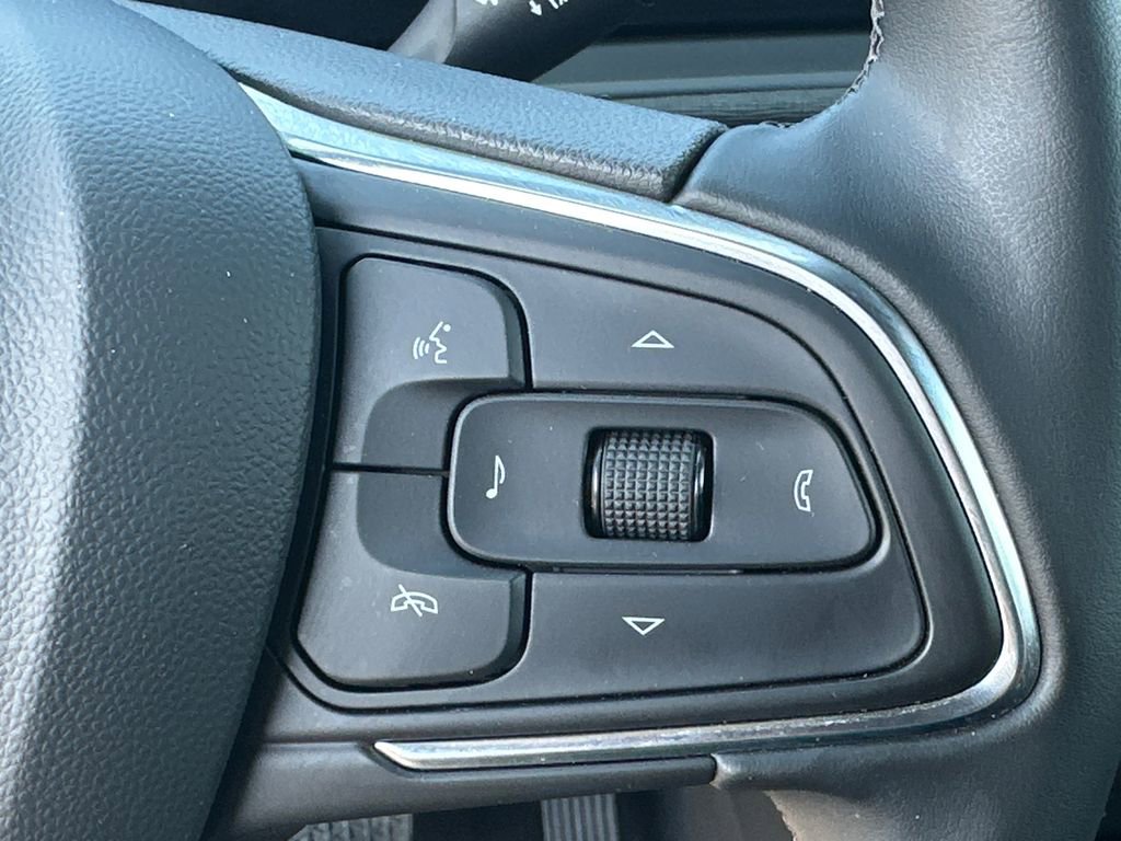 Certified 2024 Buick Envista Preferred w/ Convenience I Package image 27