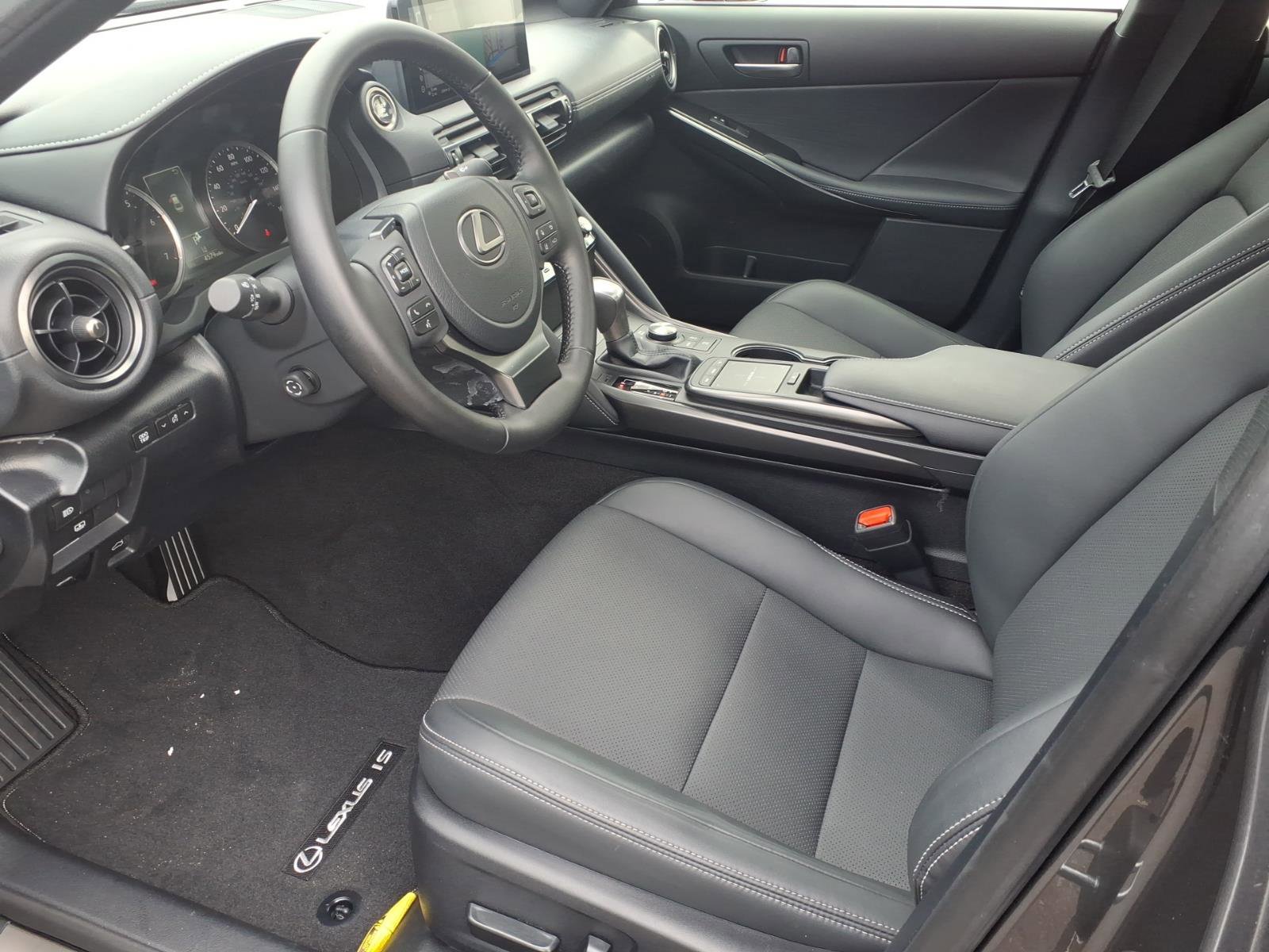 Certified 2023 Lexus IS 300 AWD w/ Premium Package image 16