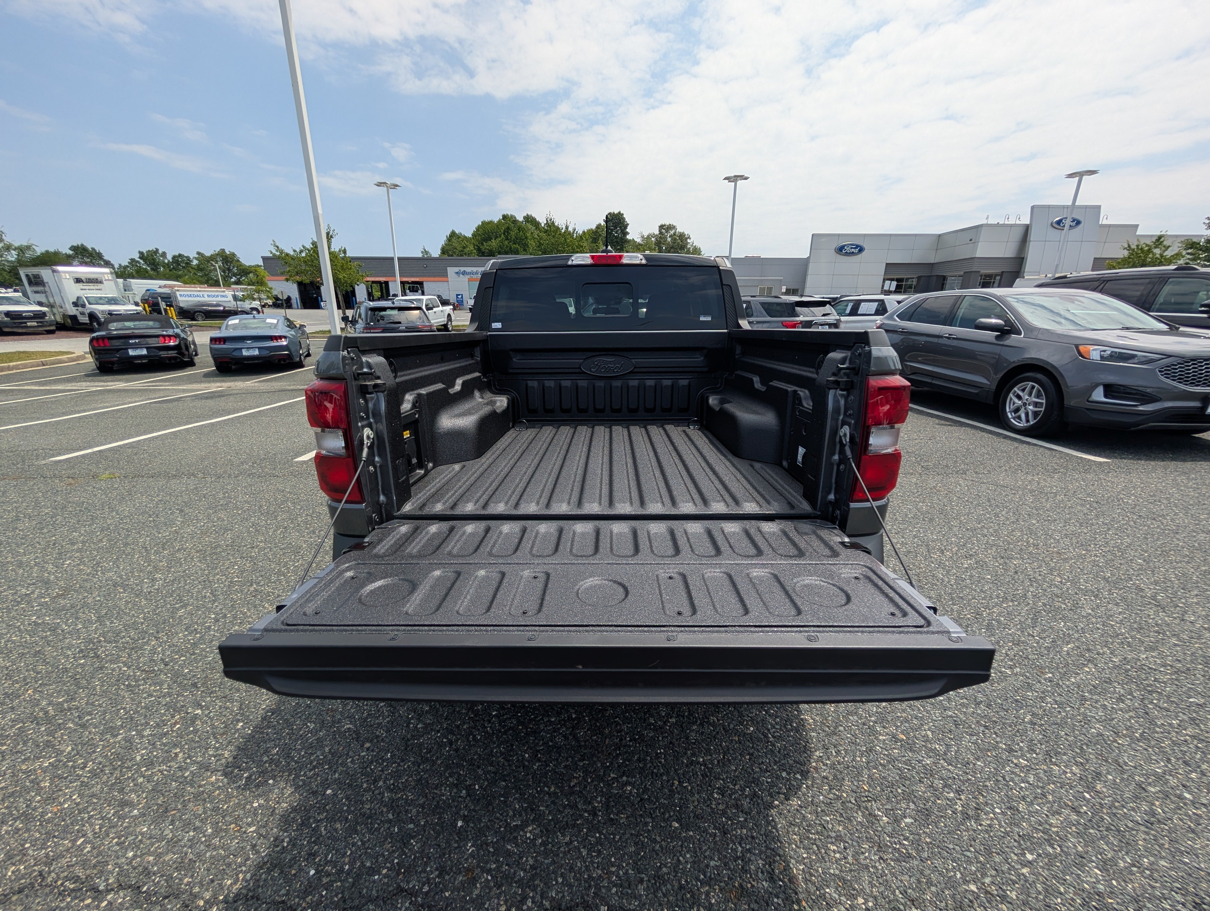 New 2026 Ford Maverick XLT w/ Equipment Group 301A AWD/4WD image 8