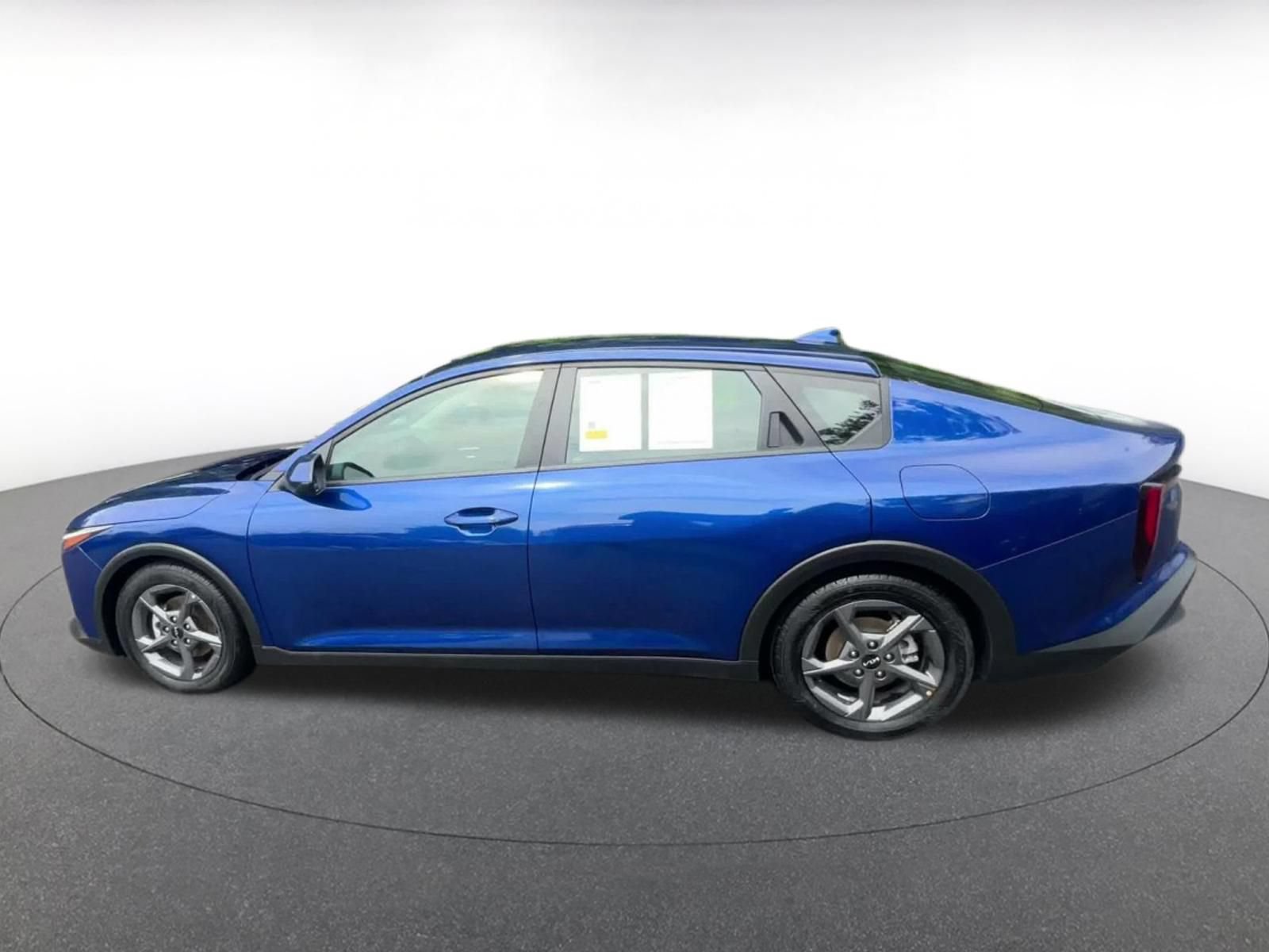 Used 2025 Kia K4 FWD image 9