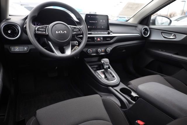 Used 2023 Kia Forte LXS w/ LXS Technology Package image 30