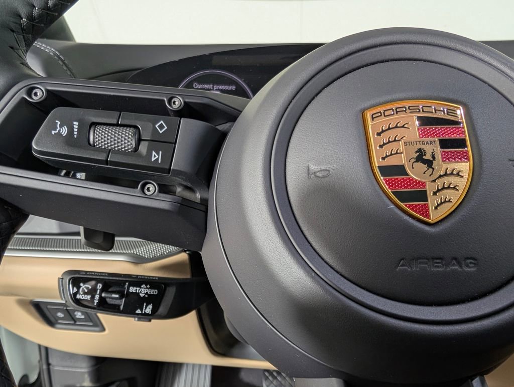 New 2026 Porsche Cayenne Coupe image 33