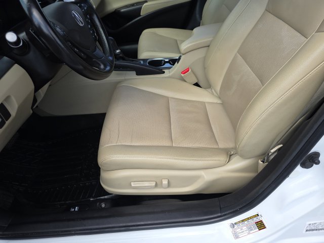 Used 2016 Acura ILX w/ Technology Plus Package FWD image 16